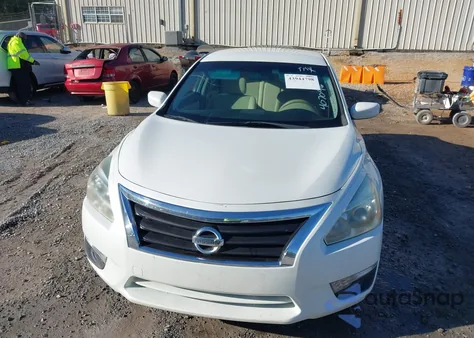 2015 Nissan Altima 2.5 S from USA, damaged, VIN 1N4AL3AP5FN407046